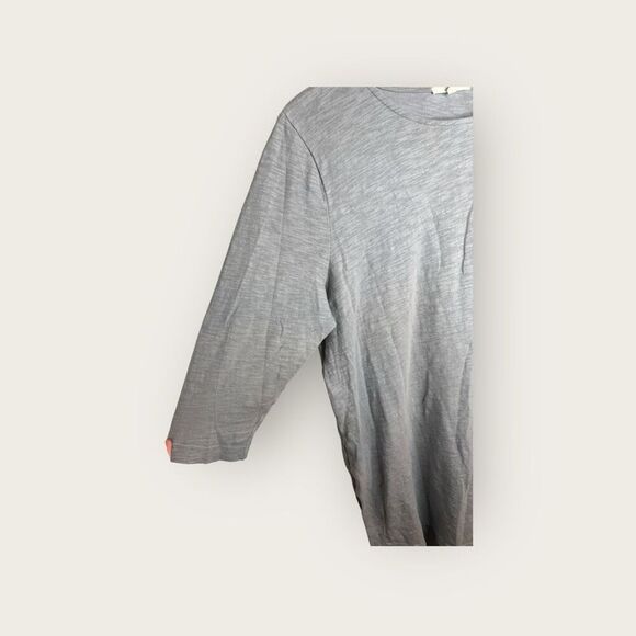 Joh Claire Top in Light Gray Size Medium - Picture 4 of 7
